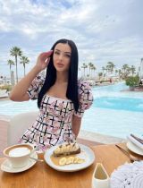 Миниатюра Индивидуалка Элеонора Фестивальный Фотография 