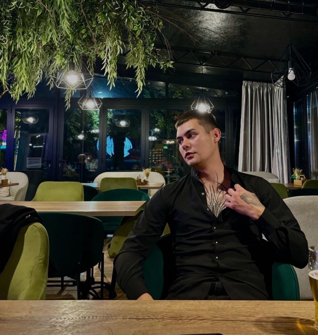 Мужчина Макс ККБ Фотография 