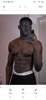 Миниатюра Мужчина Andrew  Центральный Фотография 