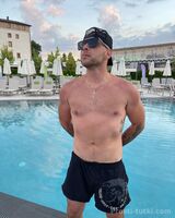 Миниатюра Мужчина Max Центральный Фотография 