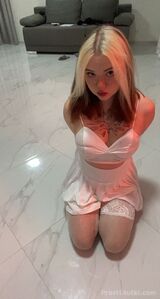 Миниатюра Индивидуалка Злата Центральный Фотография 