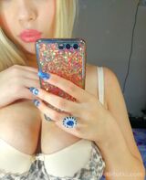 Миниатюра Индивидуалка Мама с дочкой  Фестивальный Фотография 