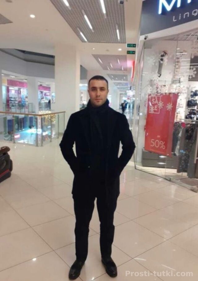 Мужчина Артем Центральный
