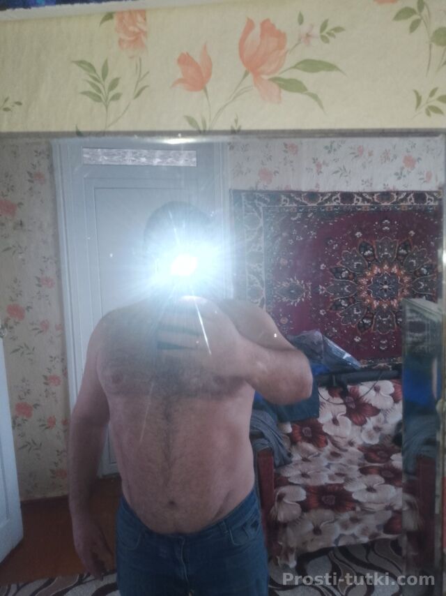 Мужчина  Иван Пригород