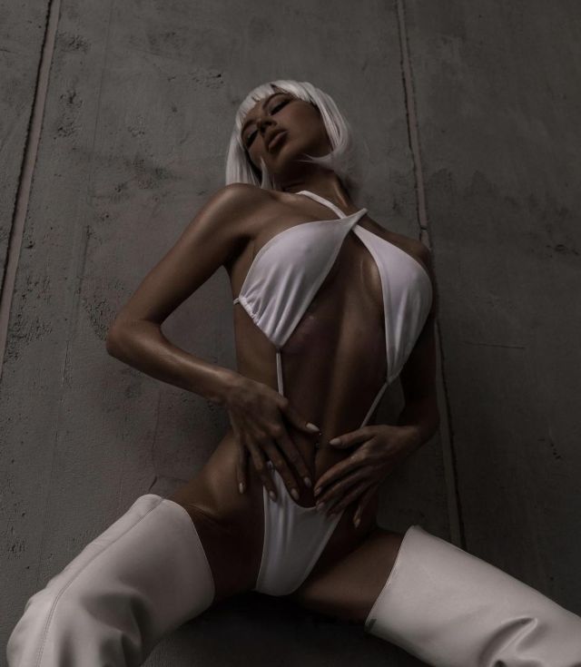 Индивидуалка София Фотография 