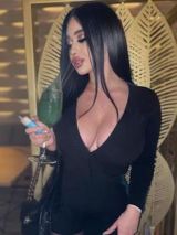 Миниатюра Индивидуалка Николь Фестивальный Фотография 