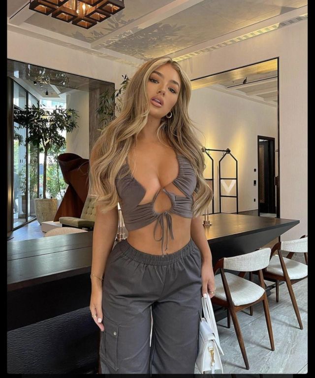 Индивидуалка Маримат Фестивальный Фотография 