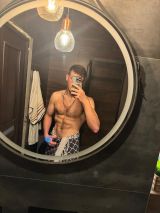 Миниатюра Мужчина Толик Фотография 