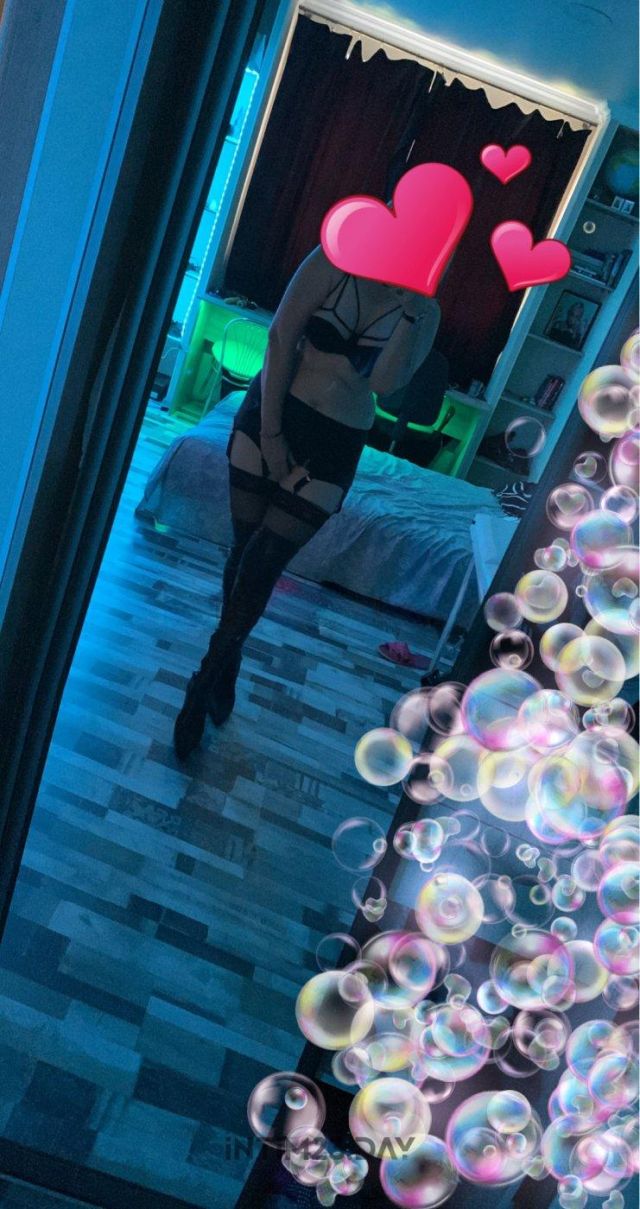 Индивидуалка Эвелина страп Черемушки Фотография 